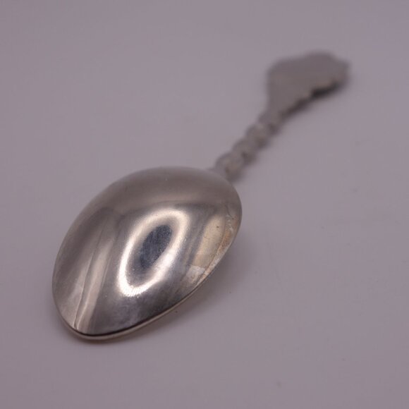 Tadoussac Quebec Silver Plated Japan Souvenir Spoon - Picture 12 of 15